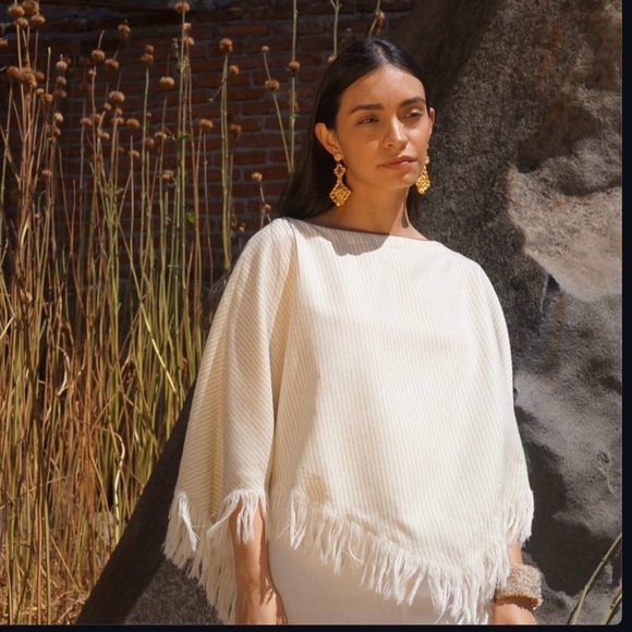 RECREO San Miguel Sweaters - Elegant Cream Fringe cape poncho